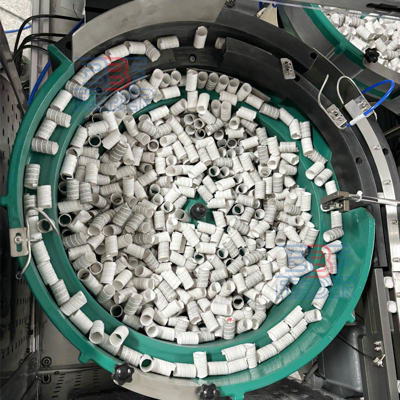 Customized Vibratory Bowl Feeder Soundproof Cover Large Capacity Plastic Pipe Parts Feeder