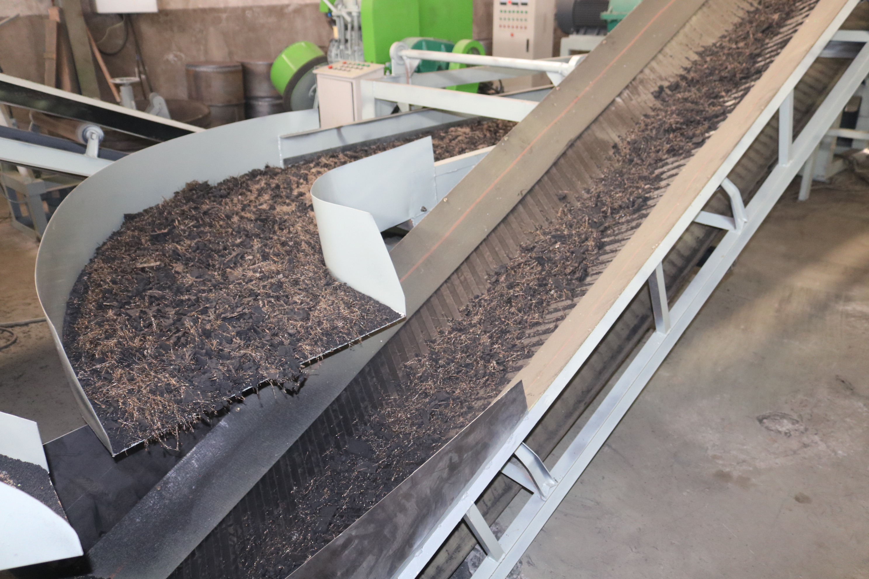 21000 KG Tire Rubber Powder Making Machine Production Line for Recycled Rubber Particles