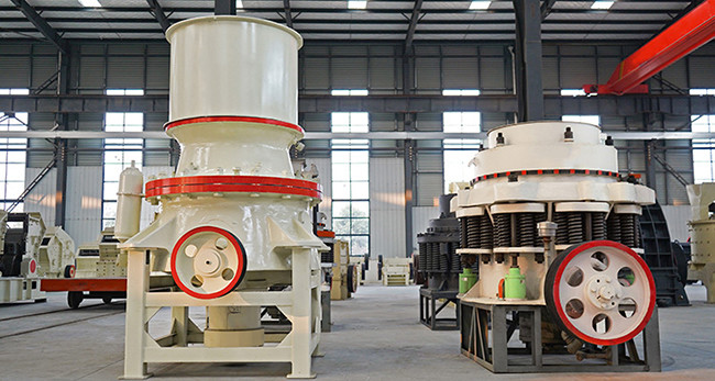 Single Cylinder Mill Crushing Machine Hydraulic Cone Stone 50mm 190t/H