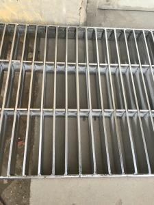 Quality Heavy Duty Galvanized 1000x1000mm Steel Trench Grating wholesale