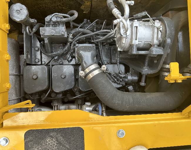 Komatsu PC128US Excavator Engine