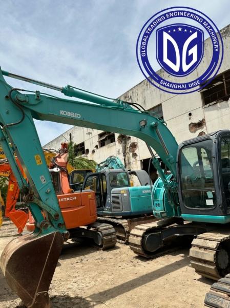 Flexible Sk125SR Used Kobelco Excavator 12.5 Ton Powerful Versatile For