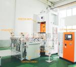 1250mm Foil Box Making Machine Pneumatic Vacuum Heat Treatment