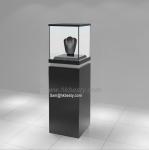 Engagement Jewellery Tower Showcase