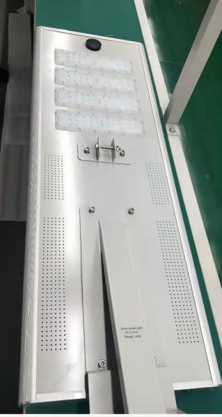 Light Trail Version Monocrystalline Conventional solar led street light street