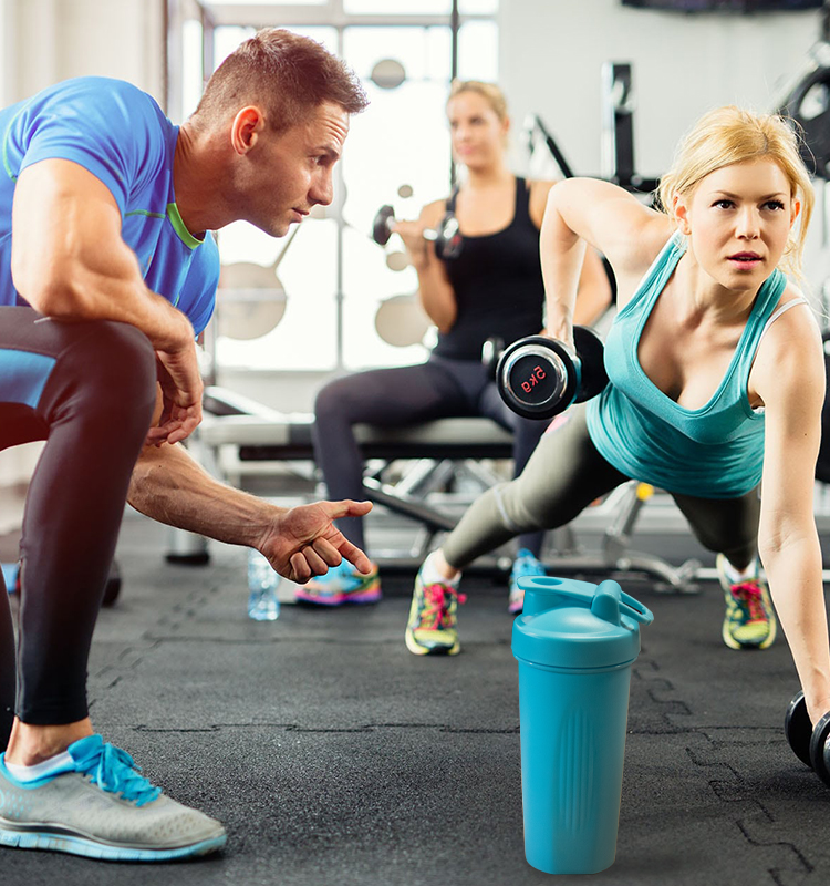 Chin Eco Friendly Gym Bottle Protein Shaker Bottles Custom Logo With Metal 304 Stainless Steel Ball