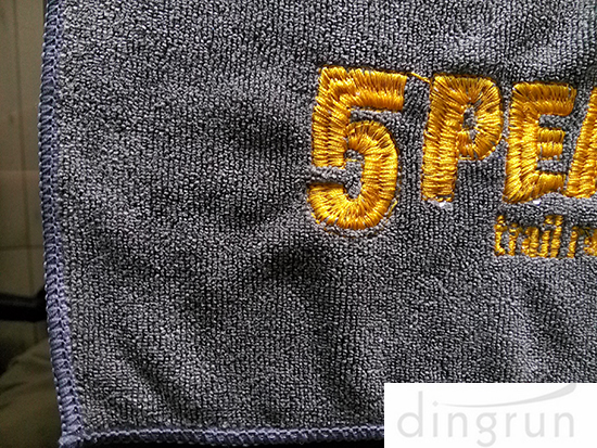 Absorbent And Quick Dry Custom Microfiber Towels Terry Bath With Embroidered Logo