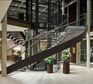 Quality Curved Staircase Guangzhou Manufacturer Large Project in Australia Sydney wholesale