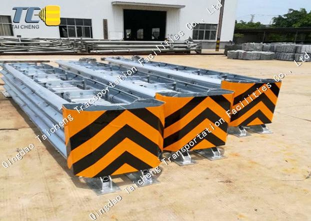 Highway Crash Pad Traffic Safety Anti-Collision Highway Guardrail Impact Attenuator