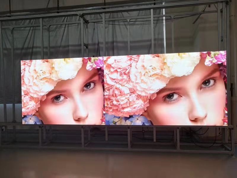 800w Led Video Wall Screen 2mm Pixel Pitch Full Color Signs 2 Years Wanrranty