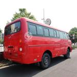Luxury 10-19 Seats Dongfeng 4x4 Desert AWD Off Road Bus with Manual Transmission