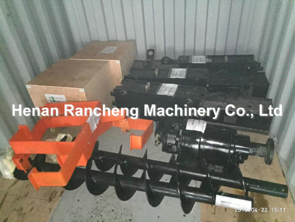 20 - 100m Depth Crawler Hydraulic Solar Pile Driver With 7000N.M Torque