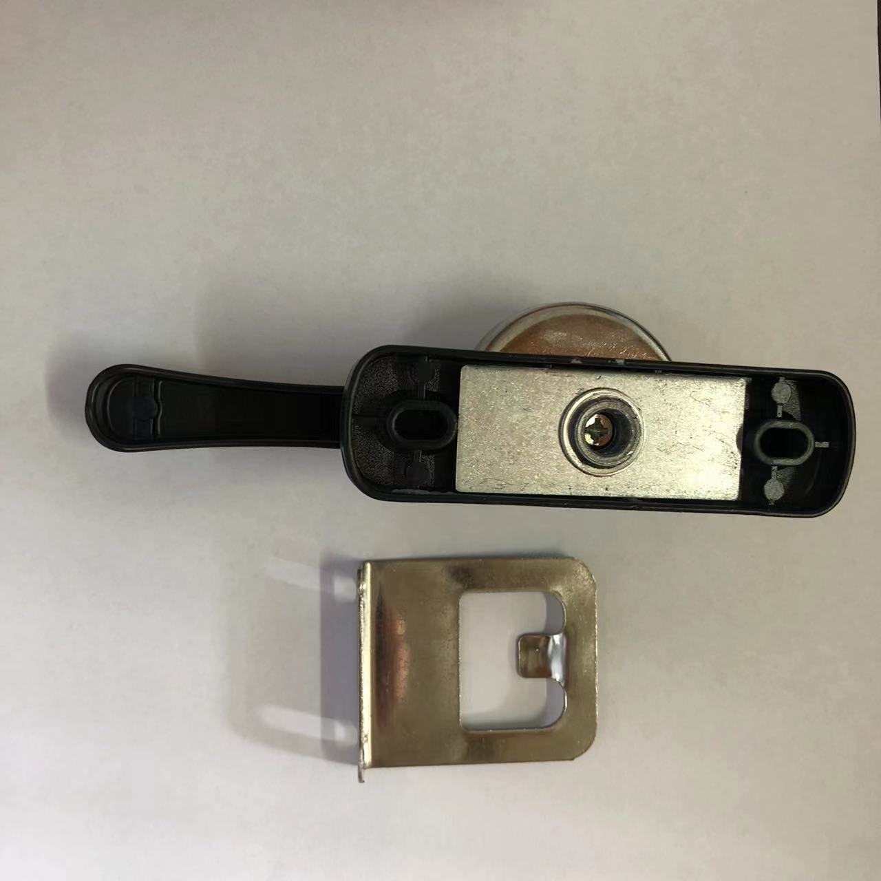 Aluminum Crescent Lock for Improved Functionality of uPVC Sliding Doors and Windows