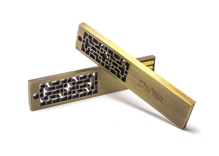 Personalized Metal U Disk Compatible 2.0 Interface For Various Operating System