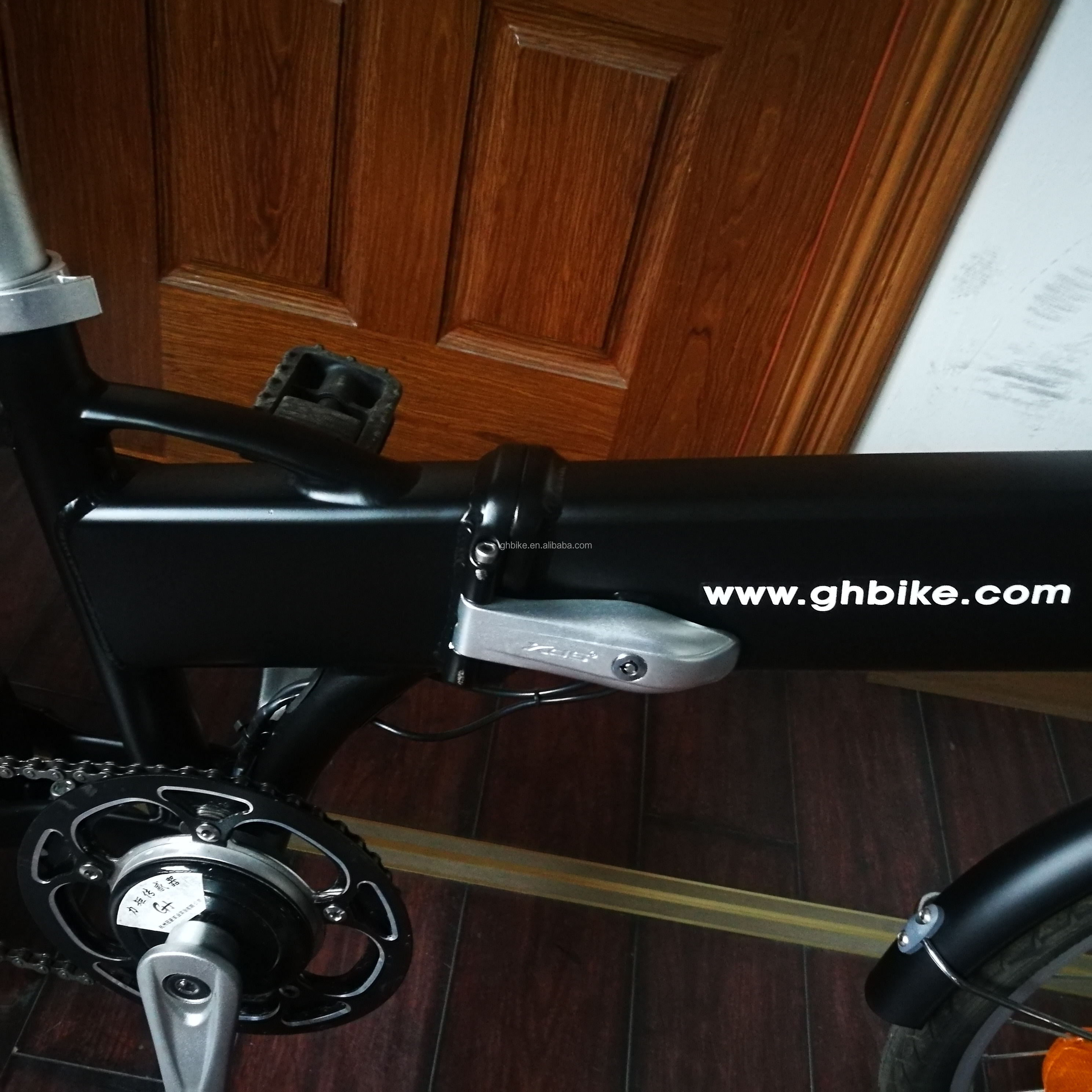 16" Mini Folding Bike with 24V 250W Motor and 10AH Lithium Battery Gears Single Speed