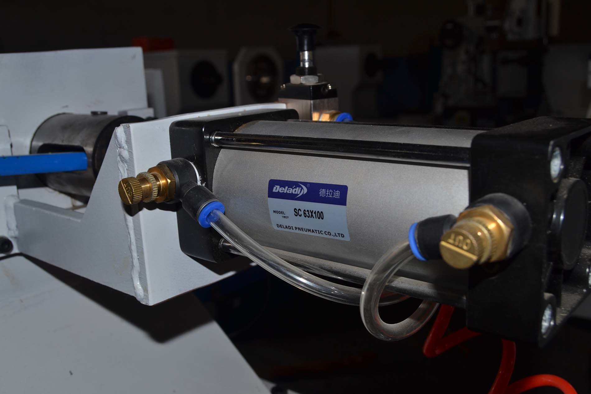 KC1530 Wood CNC Lathe Machine for woodworking