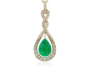 Quality Pear Cut 14K Gold Necklaces With Natural Green Emerald Tiny Diamond 6×8MM size wholesale