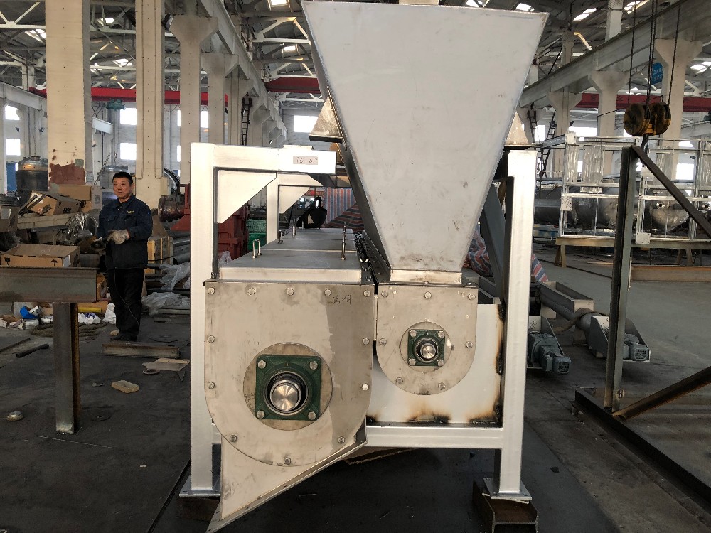High Capacity Sand Tube Screw Conveyor Transmission Mixing Drying Multi Function