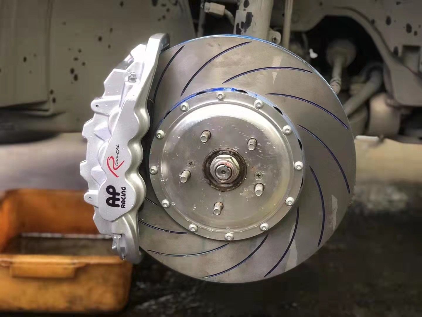 Jekit 6 Pots Red Caliper Disc Size Customized Full Floating Bell Kit