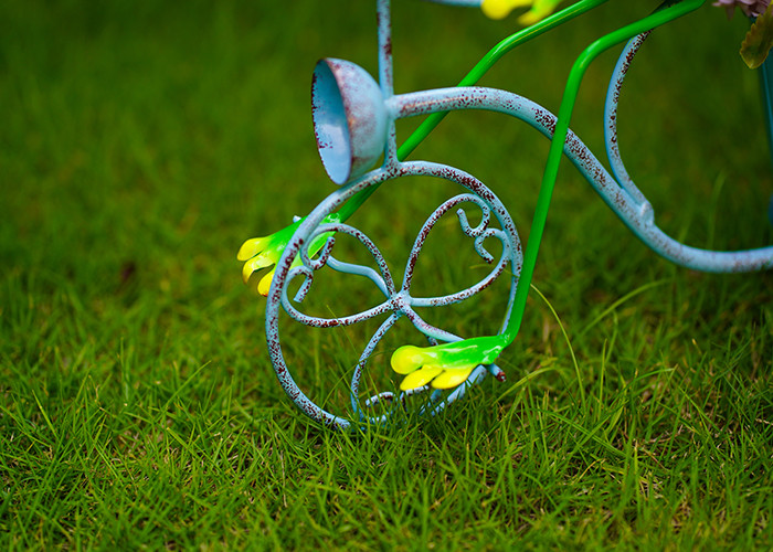 Metal Frog Bicycle Flowerpot Interior Decoration Outdoor Garden Flowerpot