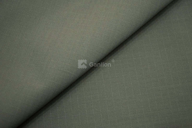 Moisture Absorption T400 Polyester Cotton Fabric Anti UV Anti Bacterial