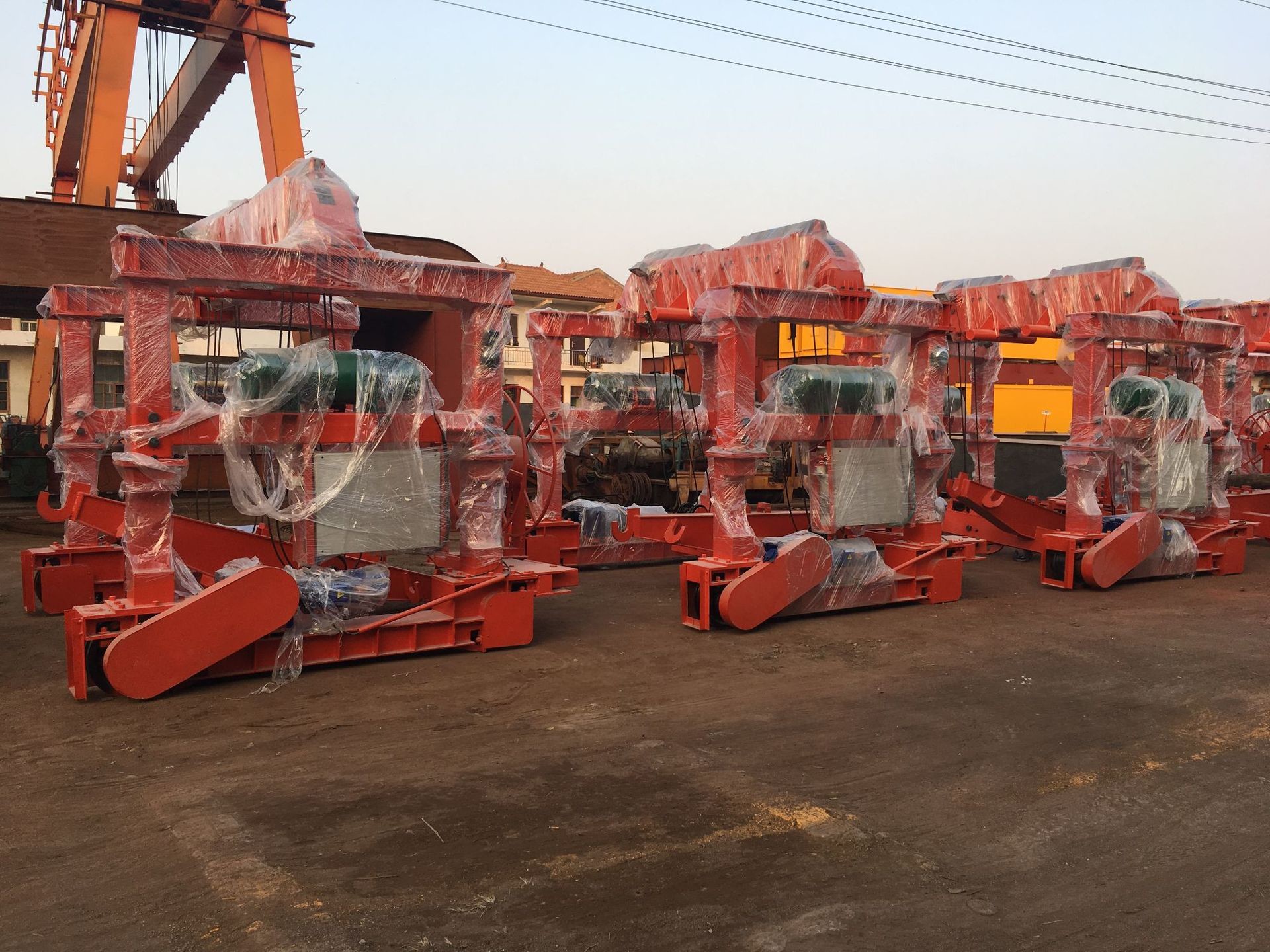 Metro Track laying crane, China good quality dt10t gantry crane, track laying plate transport crane, hydraulic elevator