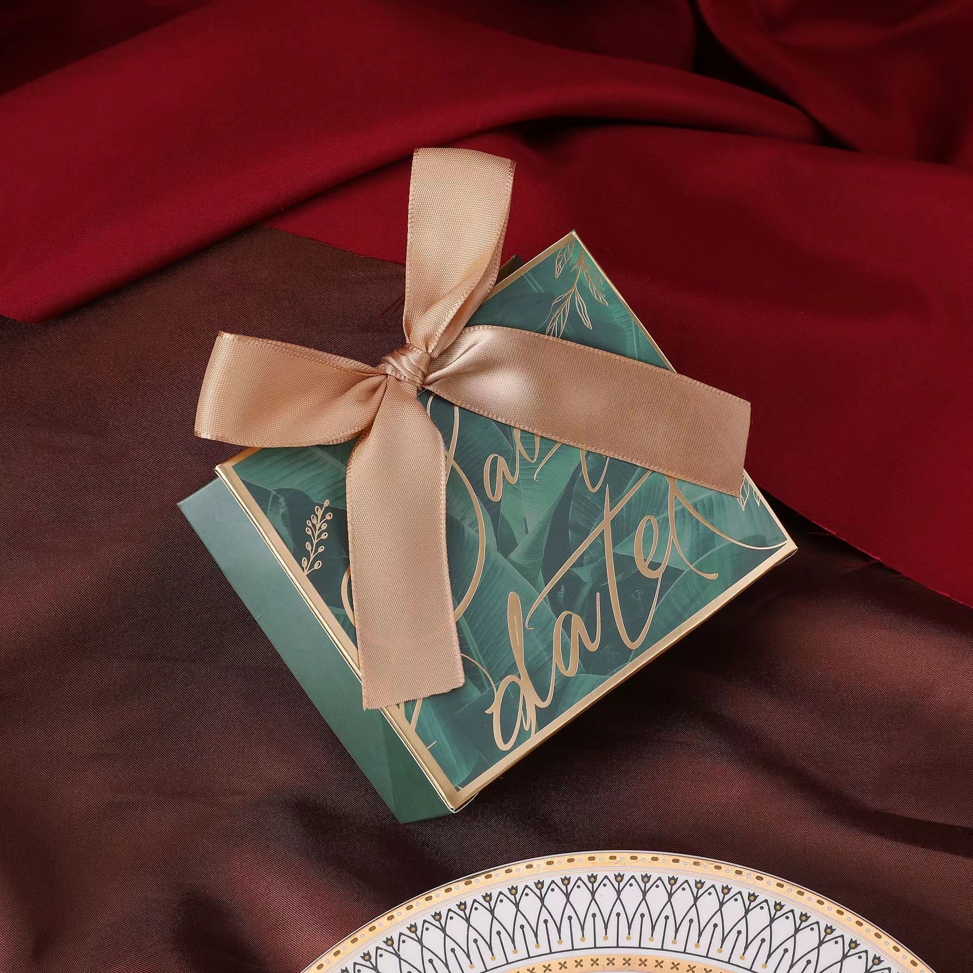 Valentine's Day Luxury Gift Pack Wedding Favor Boxes Packaging Magnetic Box With Ribbon