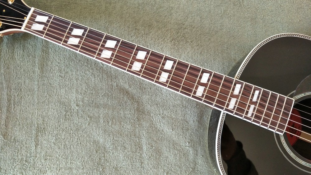 Guitar Factory Customization Acoustic Guitar Vintage Top AAA Sitka Solid Spruce Body Guitar with Fishman pickups