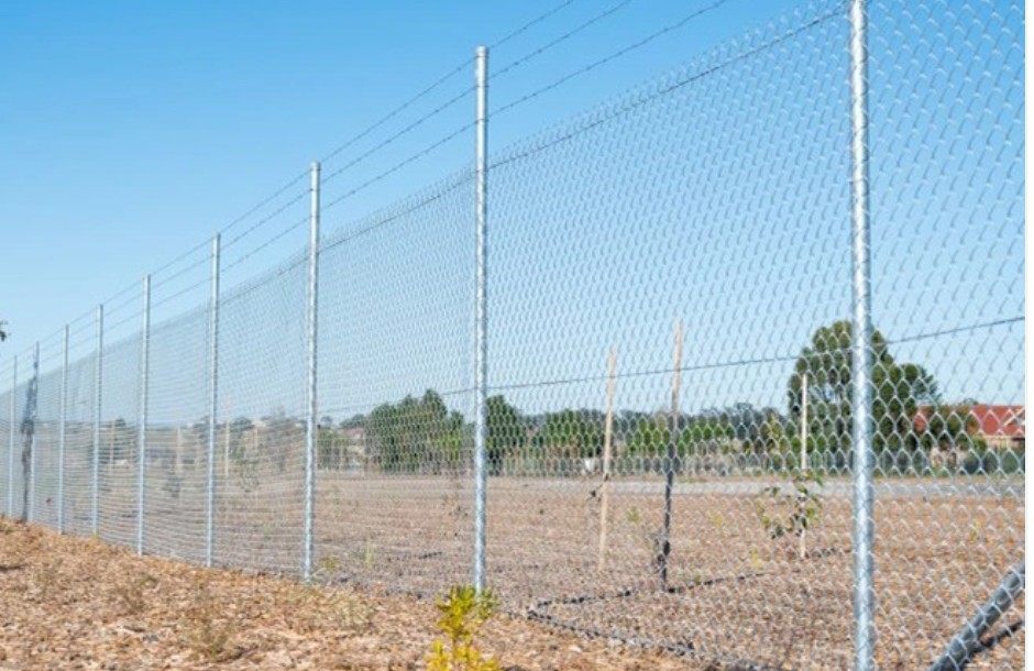 Powder Coated Sand Barriers With Different Sizes Form Fence Factory