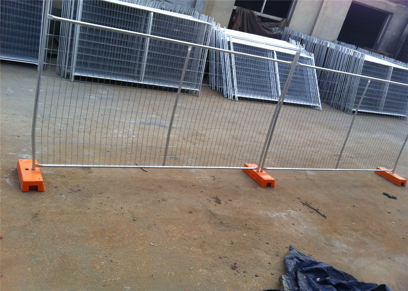 Darwin Temporary Fencing Panels made in China Imported High Quality Temp Fence for sale 1.8m x 2.4m width 42microns HDG
