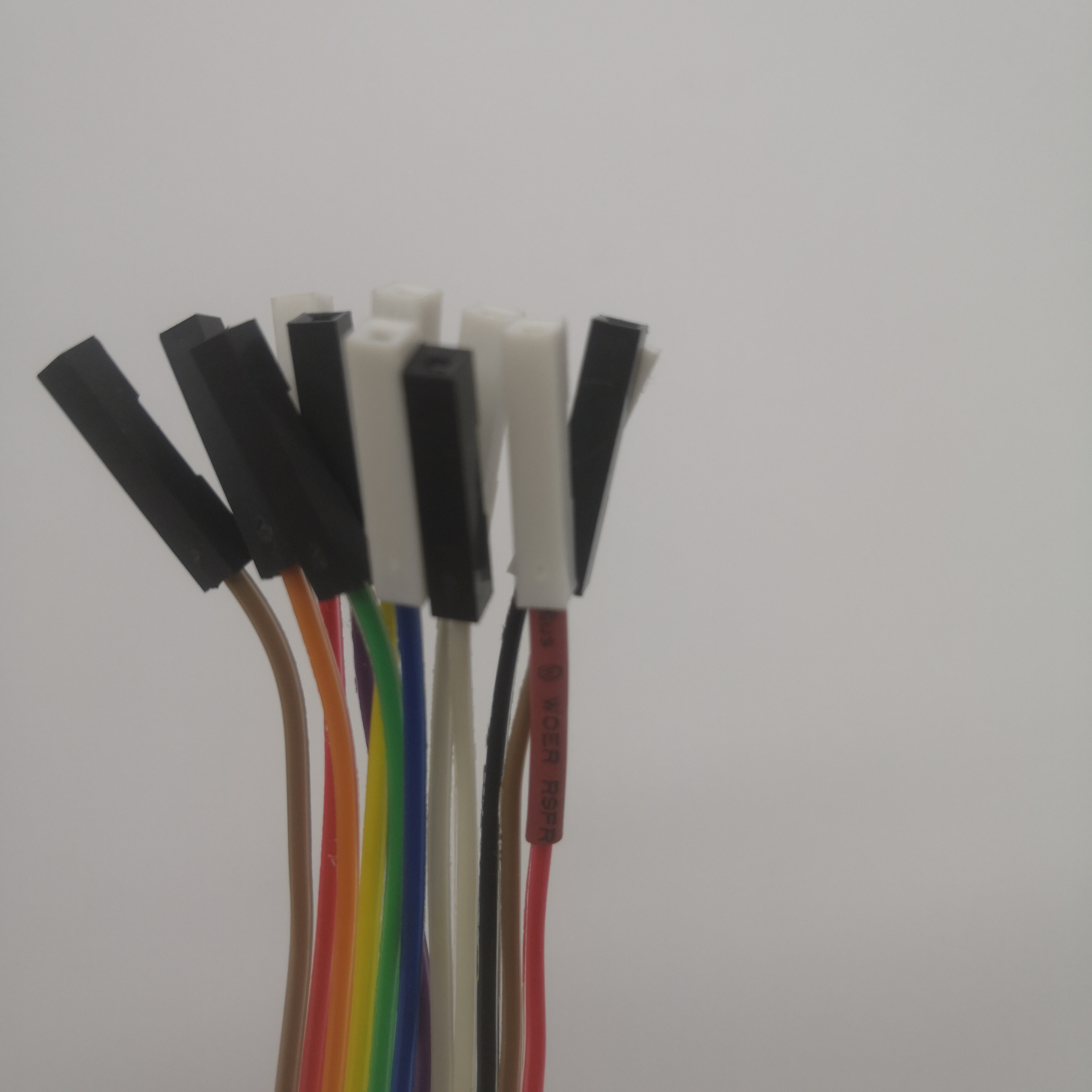 Custom Dupont 1.27mm Male to Female 12pin Flexible Flat Rainbow Cable for EURO Market