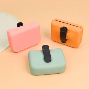 Quality Pet Supplier Dog Treat Pouch Portable Walking Eco Friendly Silicone Dog Treat Bag Pet Training Food Storage Containers wholesale