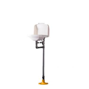 Quality Standard Version Vertical Eyewash Station With White Linkage Flip Flop wholesale