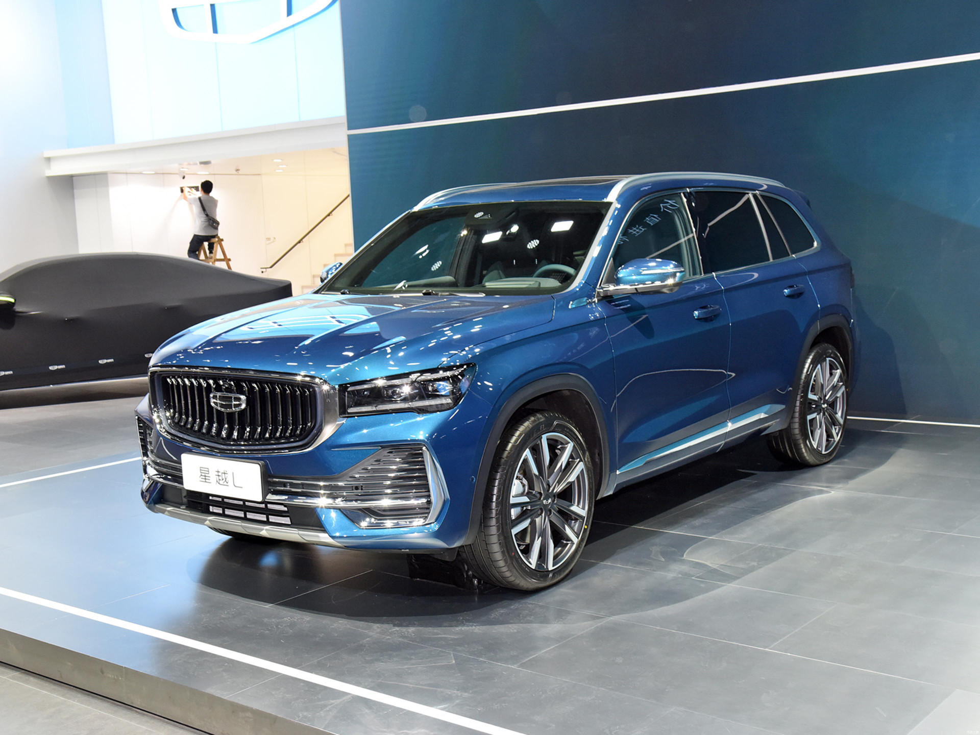 Geely Manjaro 2.0TD Flagship 4WD Automatic SUV FOB Khorgos Luxury Tech