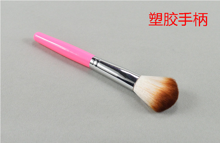 Shenzhen Angled Top Makeup Brush Power Foundation Blush Concealer Contour Blending Highlight Cheek Brush Beauty Tool
