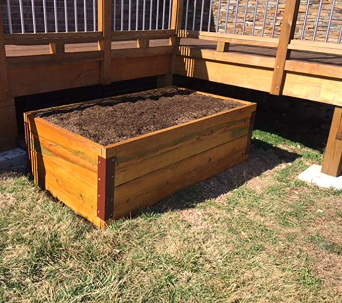 Powder Coated Easy Assembly Raised Garden Bed Corner Bracket Connectors in Aluminum
