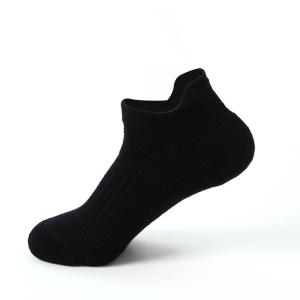 Quality Bulk Plain Coloured Socks Low Cut Thick Winter Sports Mens Athletic Running Socks wholesale
