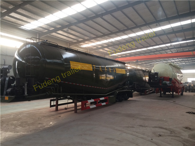 2 / 3 Axle Double-Cylinder Bulk Cement Tanker Trailer For Powder Transportation