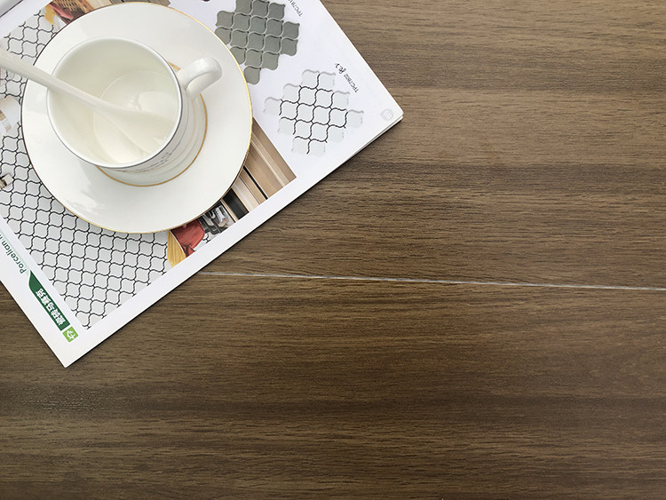 Solid Wood Grain Ceramic Tiles , 200x1000mm Wooden Mat Finish Tiles