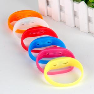 Quality wholesale glow bracelets radio remote controlled led wristbands wholesale