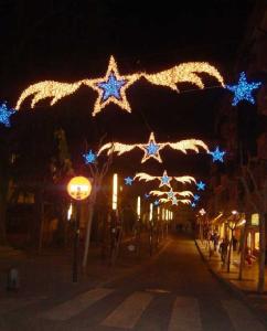Quality Outdoor LED motif lights LED Christmas street light decoration with star wholesale