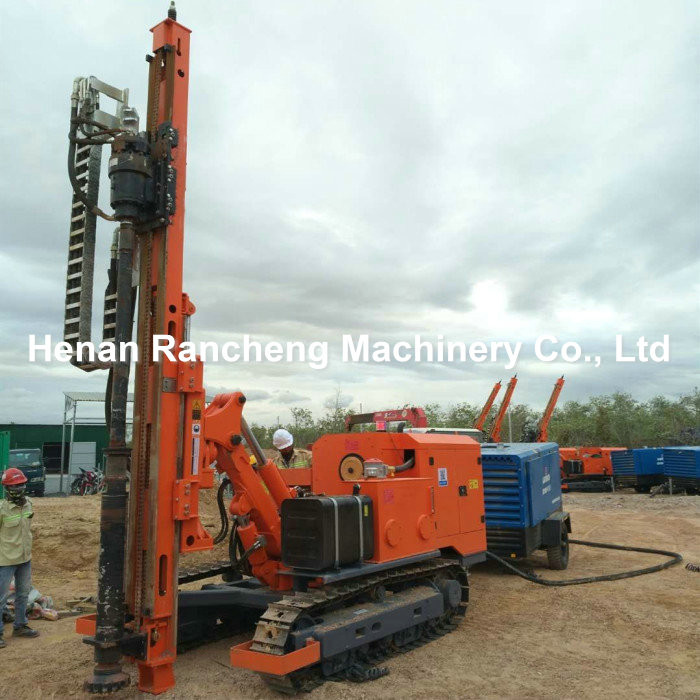20 - 100m Depth Crawler Hydraulic Solar Pile Driver With 7000N.M Torque