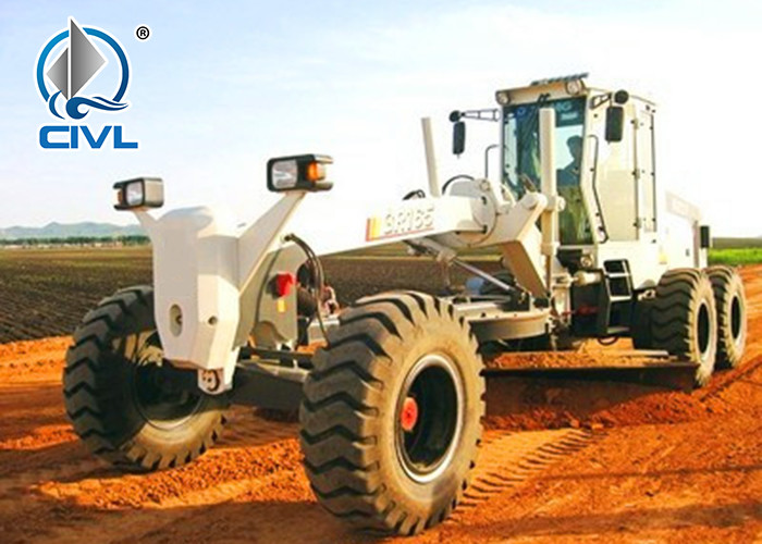 135HP Small Motor Grader with Ripper and Blade With Cummins Engine , Rated Speed 100 / 2200kw/rpm