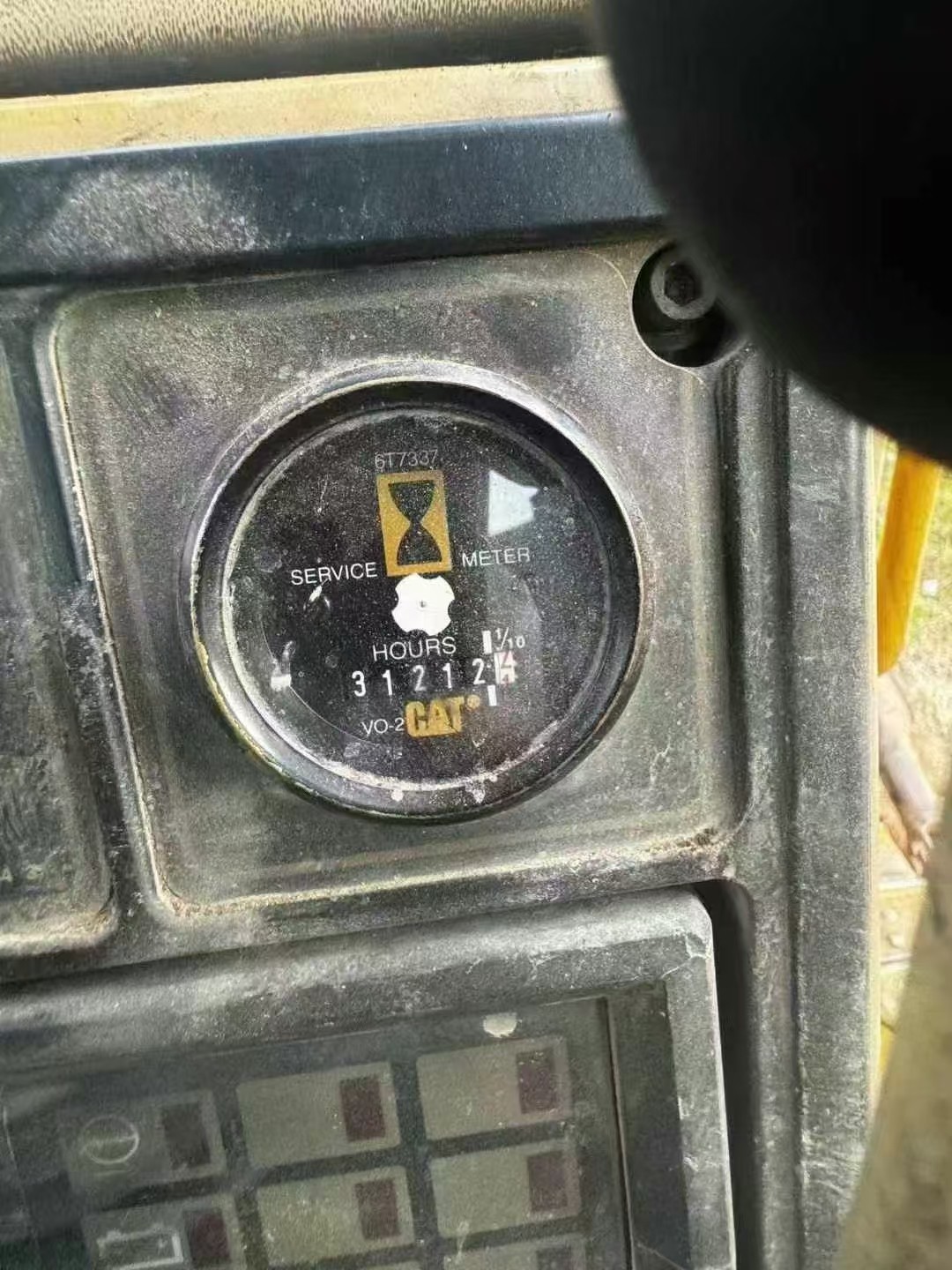 For Sale Pre-Owned D9 Bulldozer – Heavy Duty Excellent Condition