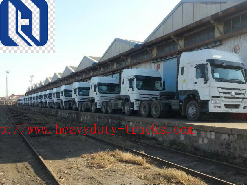 6X4 EUROII SINOTRUK HOWO Tow Tractor Truck RHD 10 Wheels 371 HP ZZ4257S3241W