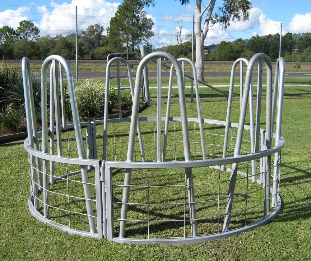 550mm High Livestock Handling Equipment , Diameter 1.8m Round Bale Hay Feeder