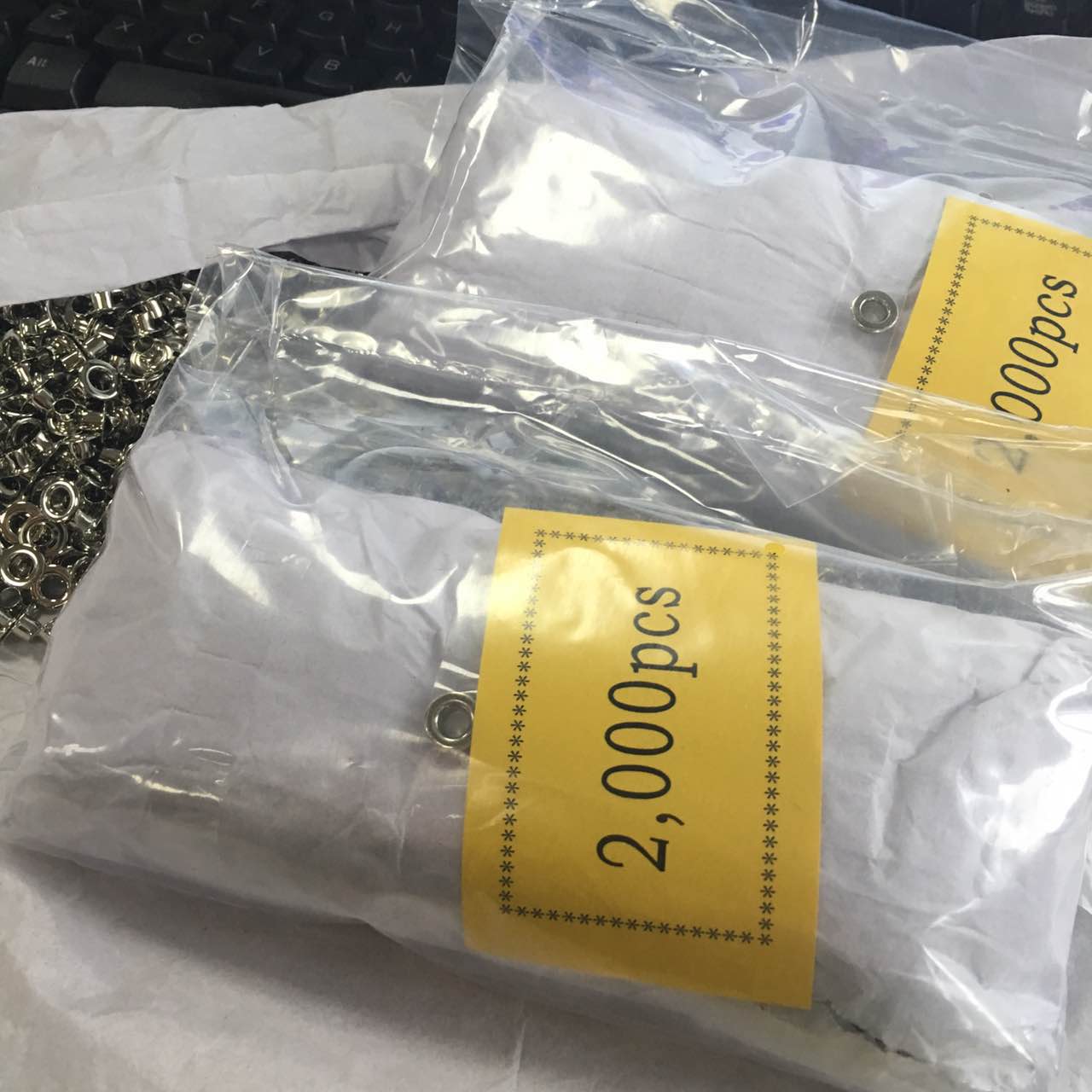 2020 fashion silver/black/gold oval/round/flower big 4/25/6/10mm high quality metal rectangular eyelet for garment wholesale