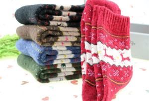 Quality High quality christmas deer patterned design cozy OEM winter wool dress socks for women wholesale