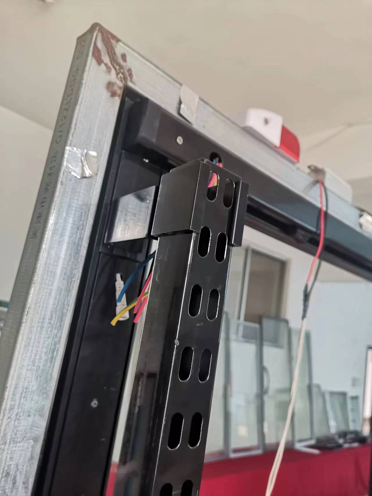 Gas Station Glass Door Walk In Cooler For Drinks