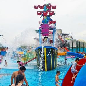 Quality Pirate Ship Outdoor Water Play Equipment Environmental Friendly wholesale